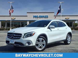 Used 2020 Mercedes-Benz GLA 250 4MATIC w/ Premium Package image 1