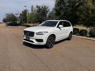 Used 2020 Volvo XC90 T6 Momentum image 1