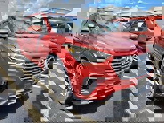 Used 2017 Hyundai Santa Fe SE image 1