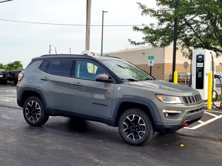 Used 2020 Jeep Compass Trailhawk w/ Leather Interior Group image 1