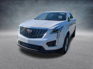 New 2025 Cadillac XT5 Luxury image 1