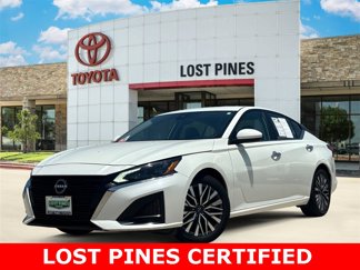 Used 2023 Nissan Altima 2.5 SV image 1