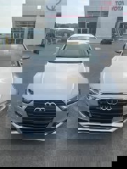 Used 2015 Audi A4 2.0T Premium image 1