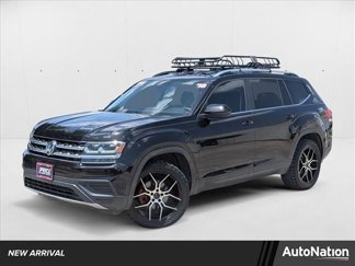 Used 2018 Volkswagen Atlas S image 1