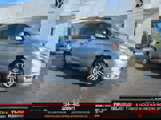 Used 2017 Toyota Sienna XLE image 1