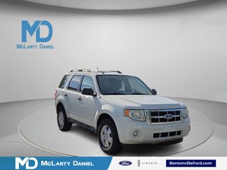 Used 2010 Ford Escape XLT image 1