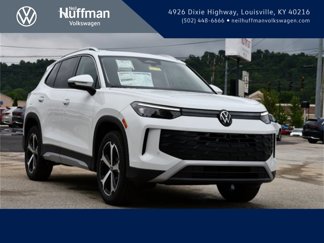 New 2025 Volkswagen Tiguan SE image 1