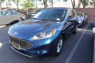 Used 2020 Ford Escape SE image 1