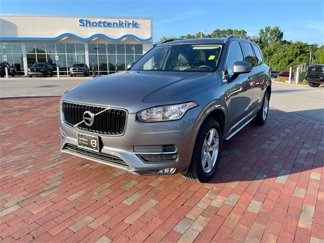 Used 2016 Volvo XC90 T5 Momentum image 1