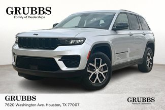 Used 2023 Jeep Grand Cherokee Altitude image 1