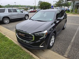 Used 2018 GMC Terrain SLE image 1
