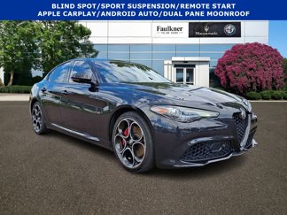 Used 2022 Alfa Romeo Giulia Veloce image 1