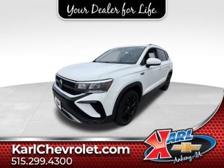 Used 2022 Volkswagen Taos SE image 1