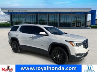 Used 2018 GMC Acadia SLT image 1