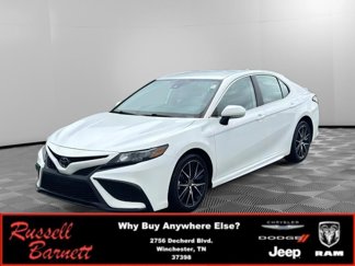 Used 2023 Toyota Camry SE image 1