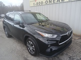 Used 2020 Toyota Highlander XLE image 1