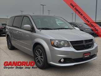 Used 2015 Dodge Grand Caravan SXT w/ Blacktop Package image 1