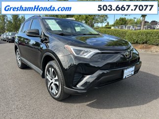 Used 2017 Toyota RAV4 LE image 1