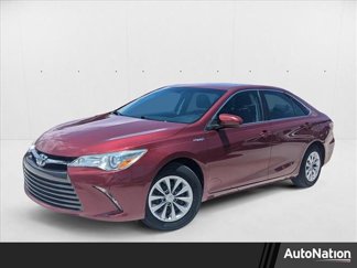 Used 2017 Toyota Camry LE image 1