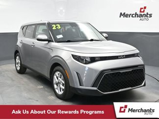 Used 2023 Kia Soul LX w/ Option Group 015 image 1