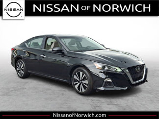 Used 2022 Nissan Altima 2.5 SV image 1