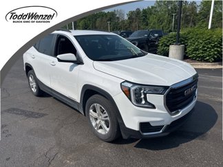 Used 2022 GMC Terrain SLE w/ Driver Convenience Package image 1