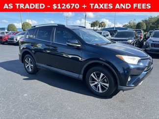 Used 2017 Toyota RAV4 XLE image 1