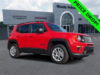New 2022 Jeep Renegade Latitude w/ Convenience Group image 1