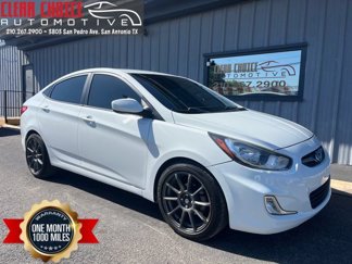 Used 2014 Hyundai Accent GLS image 1