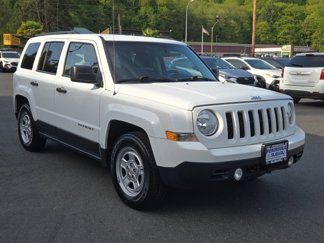 Used 2015 Jeep Patriot Sport image 1