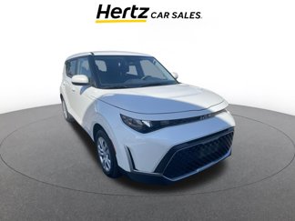 Used 2023 Kia Soul LX image 1