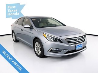 Used 2015 Hyundai Sonata SE image 1