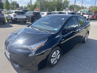 Used 2018 Toyota Prius Two image 1
