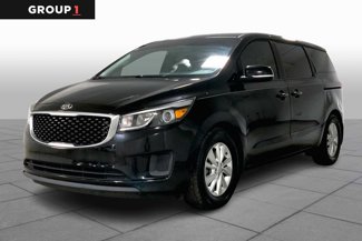Used 2016 Kia Sedona L image 1