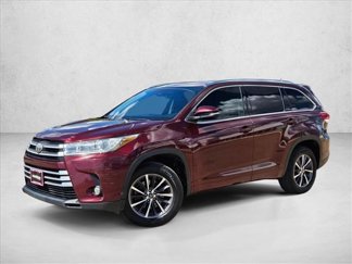 Used 2018 Toyota Highlander XLE video 1