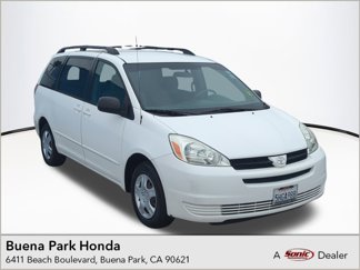 Used 2004 Toyota Sienna LE image 1