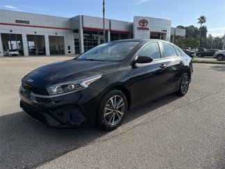 Used 2023 Kia Forte LXS image 1