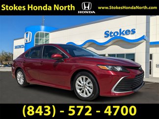 Used 2021 Toyota Camry LE image 1