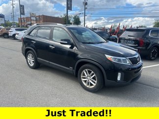 Used 2014 Kia Sorento LX w/ Touring Package (LX) image 1