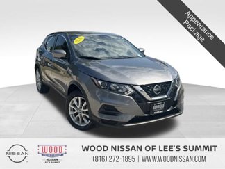 Used 2020 Nissan Rogue Sport S image 1