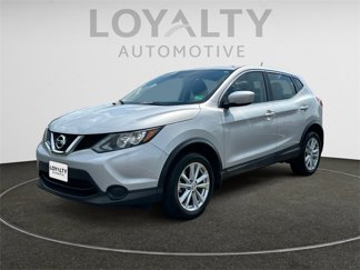 Used 2017 Nissan Rogue Sport S w/ S Appearance Package image 1