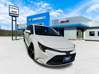Used 2022 Toyota Corolla LE image 1