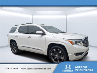 Used 2017 GMC Acadia Denali w/ Technology Package image 1