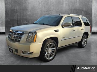 Used 2013 Cadillac Escalade Platinum image 1