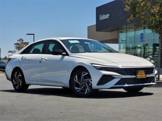 New 2025 Hyundai Elantra Sport image 1