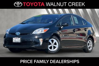Used 2014 Toyota Prius Two image 1