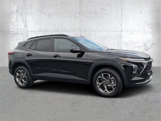 New 2025 Chevrolet Trax LT w/ Driver Confidence Package image 1