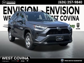 Used 2024 Toyota RAV4 XLE image 1