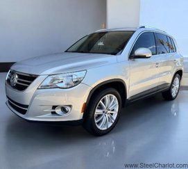 Used 2009 Volkswagen Tiguan SEL image 1