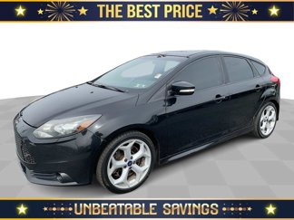 Used 2014 Ford Focus ST w/ Equipment Group 202A image 1